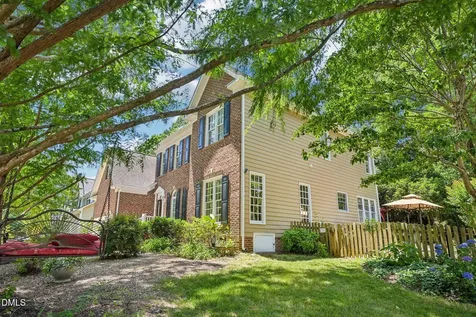 504 Kingswood Drive Cary NC 27513