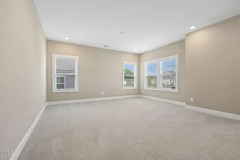 8524 Virgils Farm Road Apex NC 27523