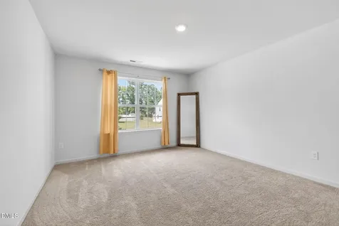 159 Weatherstone Lane Zebulon NC 27597