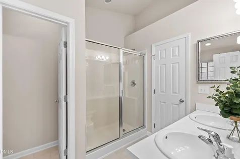 2728 Wyntercrest Lane Durham NC 27713