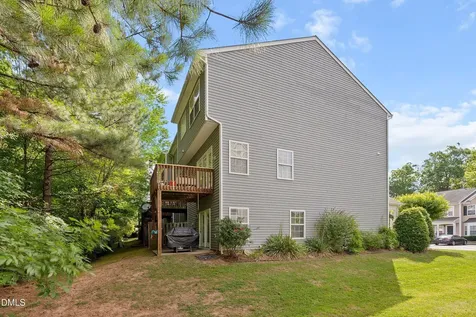 2728 Wyntercrest Lane Durham NC 27713