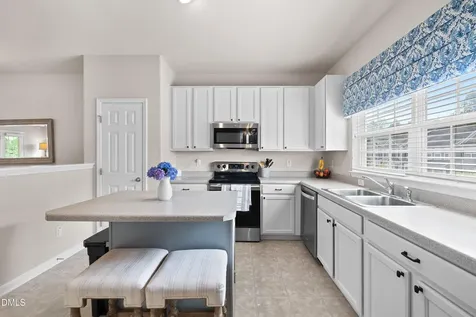 2728 Wyntercrest Lane Durham NC 27713