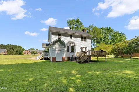 106 Stone Lane Clayton NC 27520