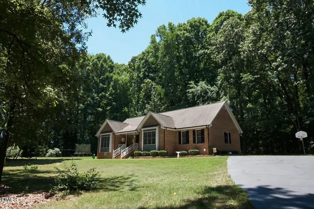 946 Cooke Road Louisburg NC 27549