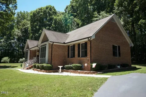 946 Cooke Road Louisburg NC 27549
