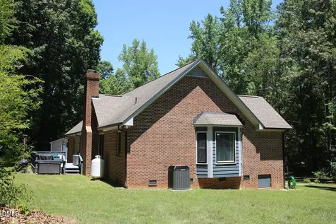946 Cooke Road Louisburg NC 27549