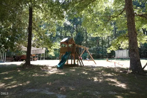 946 Cooke Road Louisburg NC 27549