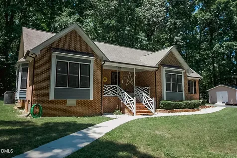 946 Cooke Road Louisburg NC 27549