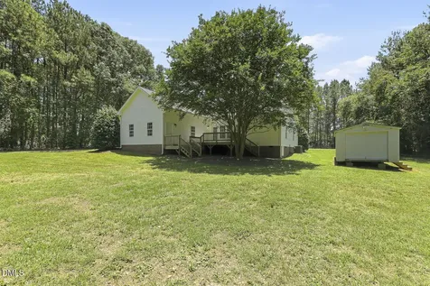100 Fire Thorne Lane Fuquay Varina NC 27526