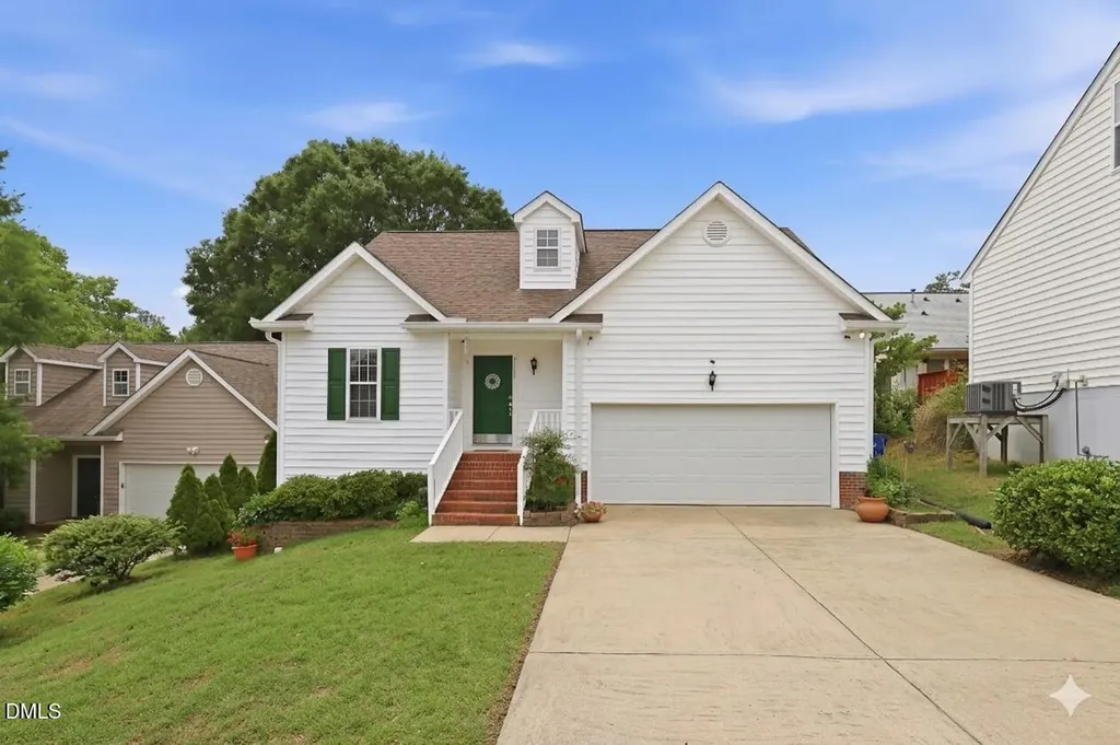 2111 Castle Pines Drive Raleigh NC 27604