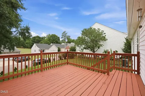2111 Castle Pines Drive Raleigh NC 27604
