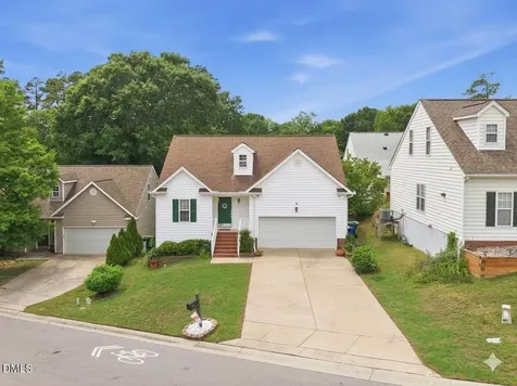 2111 Castle Pines Drive Raleigh NC 27604
