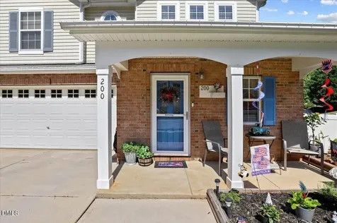 200 Georgetowne Drive Clayton NC 27520