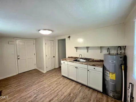11246 U.s. Hwy 301 S Benson NC 27504