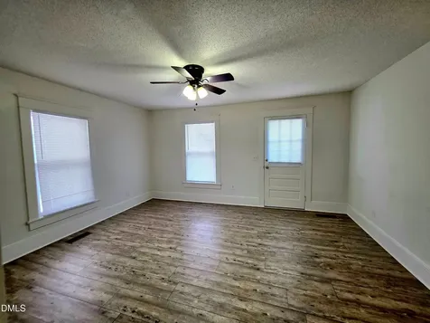11246 U.s. Hwy 301 S Benson NC 27504