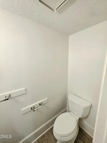 11246 U.s. Hwy 301 S Four Oaks NC 27524