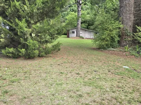 11246 U.s. Hwy 301 S Four Oaks NC 27524