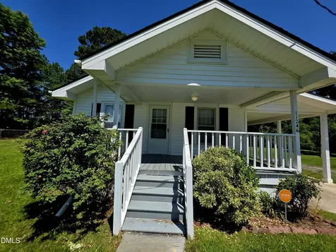 11246 U.s. Hwy 301 S Four Oaks NC 27524