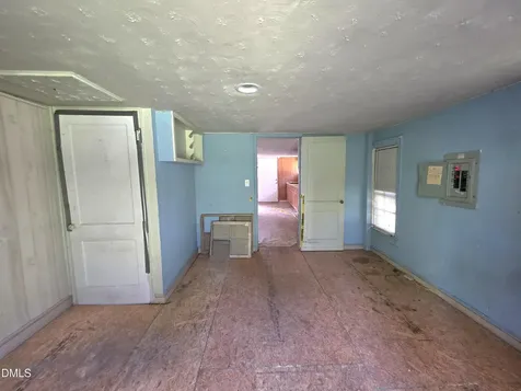 11246 U.s. Hwy 301 S Benson NC 27504