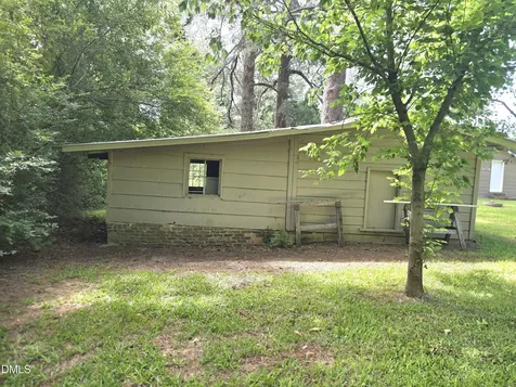 11246 U.s. Hwy 301 S Benson NC 27504