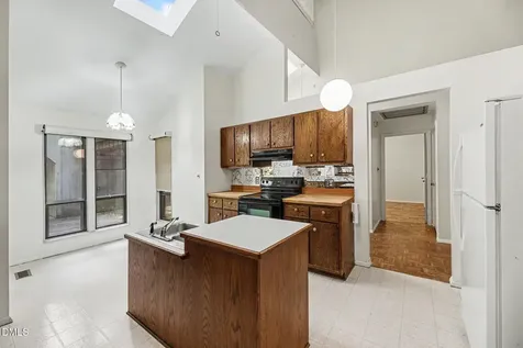 166 Wintersage Pittsboro NC 27312