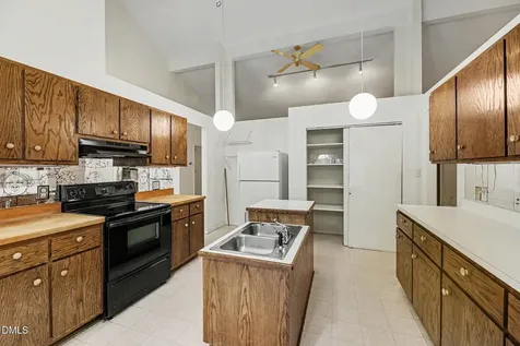 166 Wintersage Pittsboro NC 27312