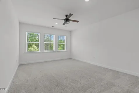 2547 Hutch Lane Apex NC 27523
