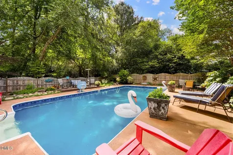 107 Meadowglades Lane Cary NC 27518