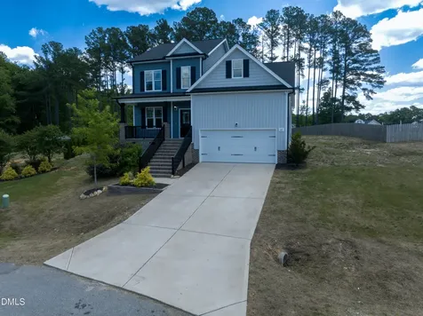 62 Memuru Court Zebulon NC 27597