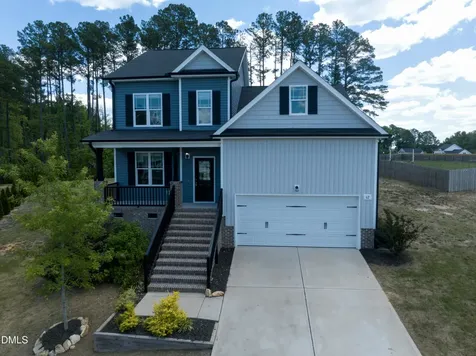 62 Memuru Court Zebulon NC 27597