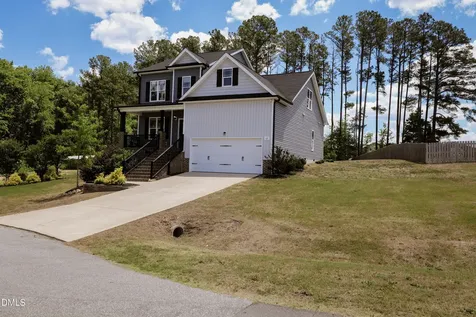 62 Memuru Court Zebulon NC 27597