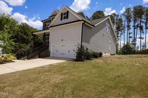 62 Memuru Court Zebulon NC 27597