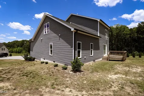 62 Memuru Court Zebulon NC 27597