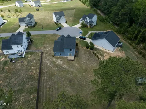 62 Memuru Court Zebulon NC 27597