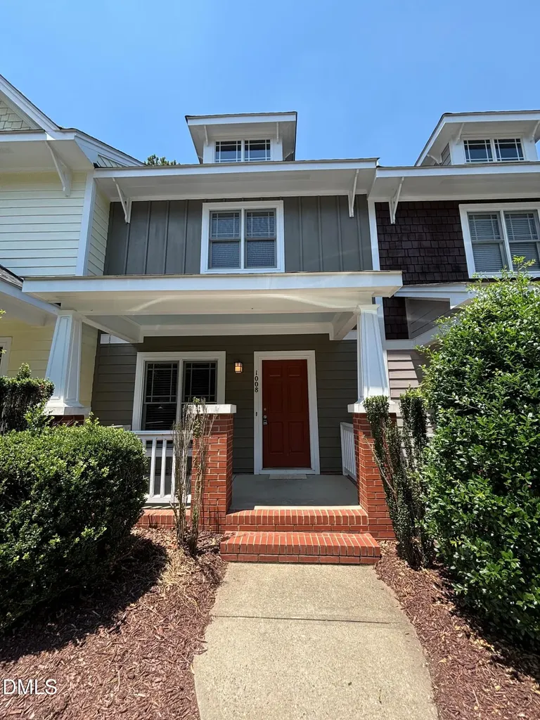 1008 Mica Lamp Court Apex NC 27502