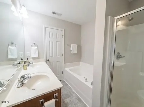 1008 Mica Lamp Court Apex NC 27502