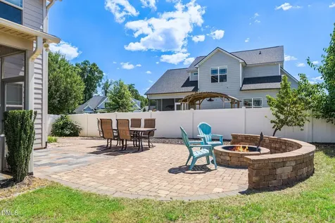 83 Birdo Point Way Garner NC 27529