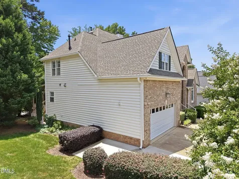 301 Cricketfield Lane Cary NC 27518