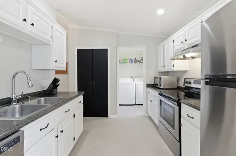 8 Byerly Court Durham NC 27713
