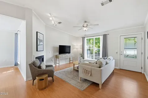 8 Byerly Court Durham NC 27713