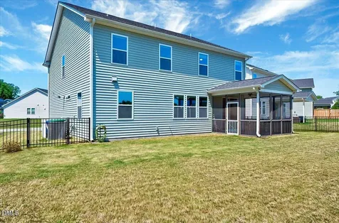 1136 Quindell Drive Holly Springs NC 27540