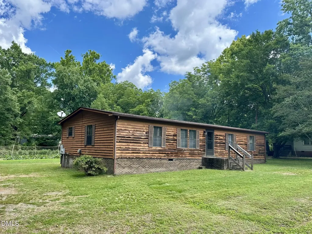 104 Virginia Avenue Norlina NC 27563