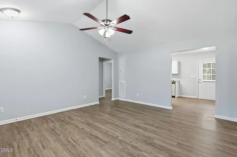 129 Pinto Lane Zebulon NC 27597