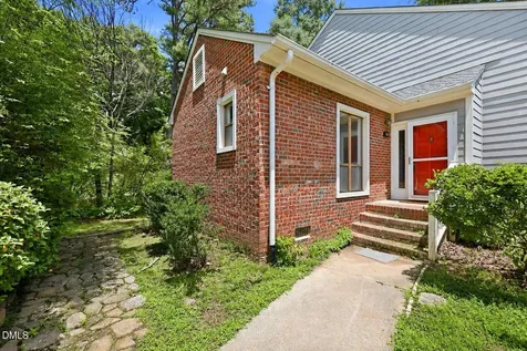 139 Clancy Circle Cary NC 27511