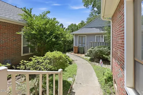 139 Clancy Circle Cary NC 27511