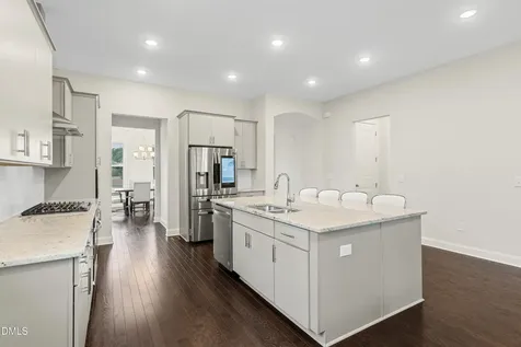 912 Village View Lane Cary NC 27519
