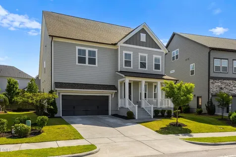 912 Village View Lane Cary NC 27519