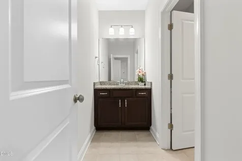 912 Village View Lane Cary NC 27519
