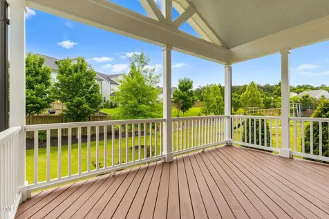 912 Village View Lane Cary NC 27519