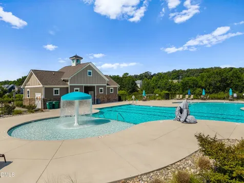 912 Village View Lane Cary NC 27519